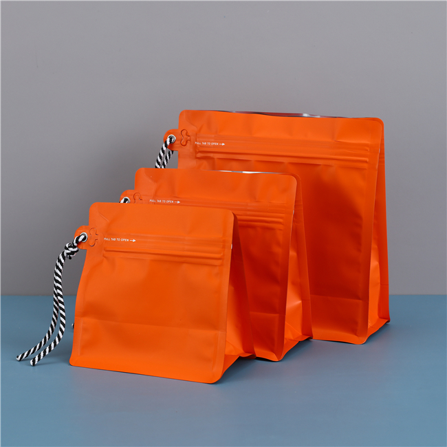 Self sealing soft bag - Pull type