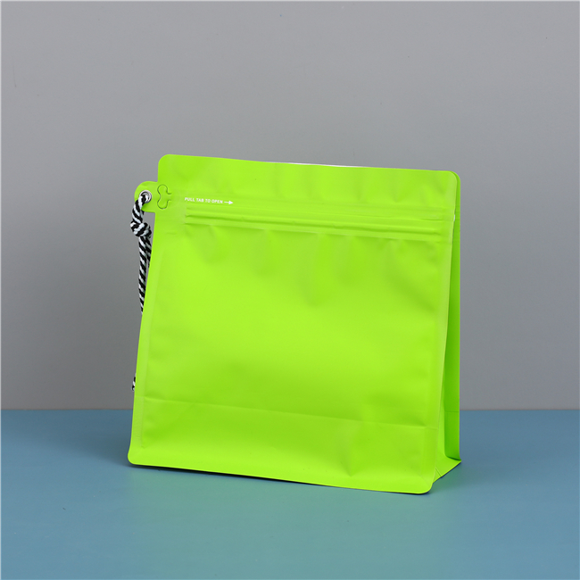 Self sealing soft bag - Pull type