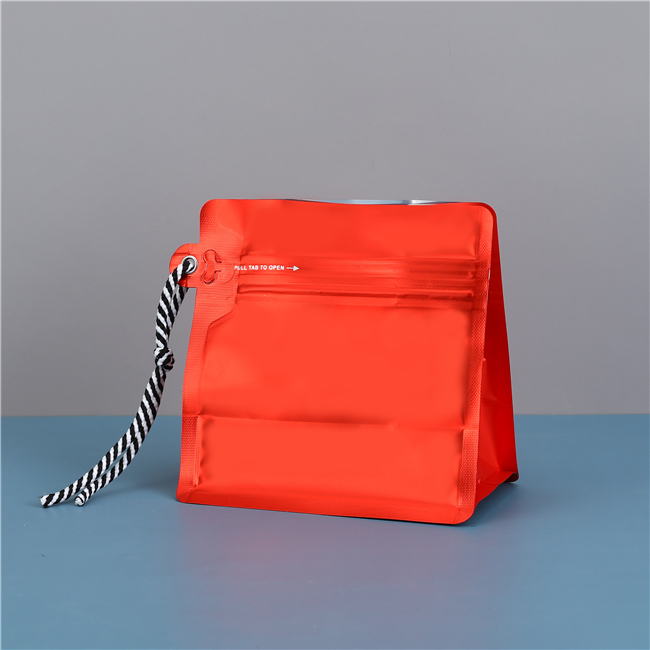 Self sealing soft bag - Pull type