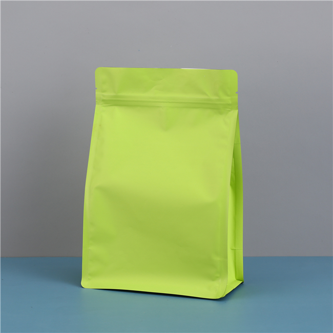 Standard self sealing bag